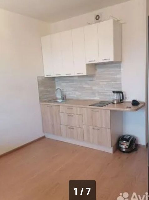 Продаётся комната в 1-комн. квартире, 25.5 м²