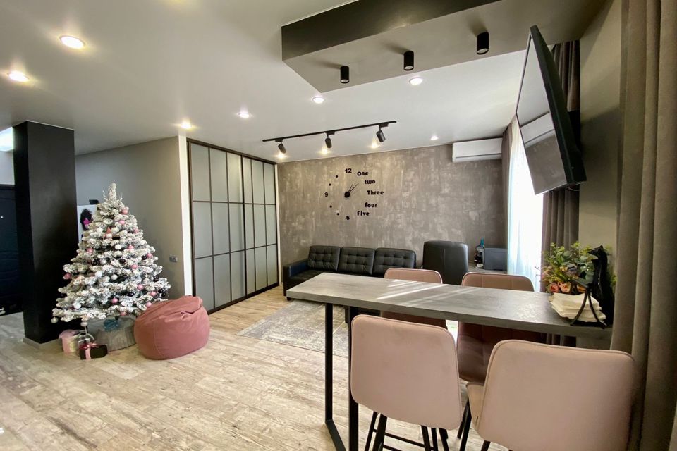 Продаётся 1-комнатная квартира, 44 м²