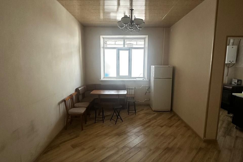 Продаётся 2-комнатная квартира, 43 м²