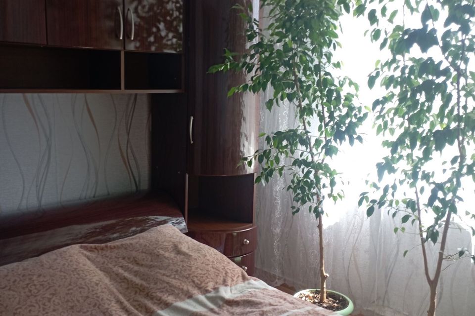 Продаётся 4-комнатная квартира, 85 м²