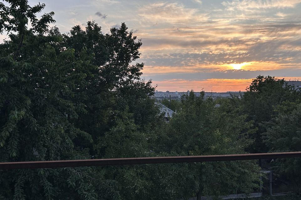 Продаётся 2-этажный дом, 170 м²