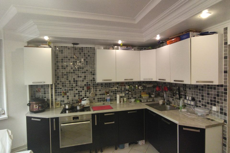 Продаётся 2-комнатная квартира, 60.5 м²