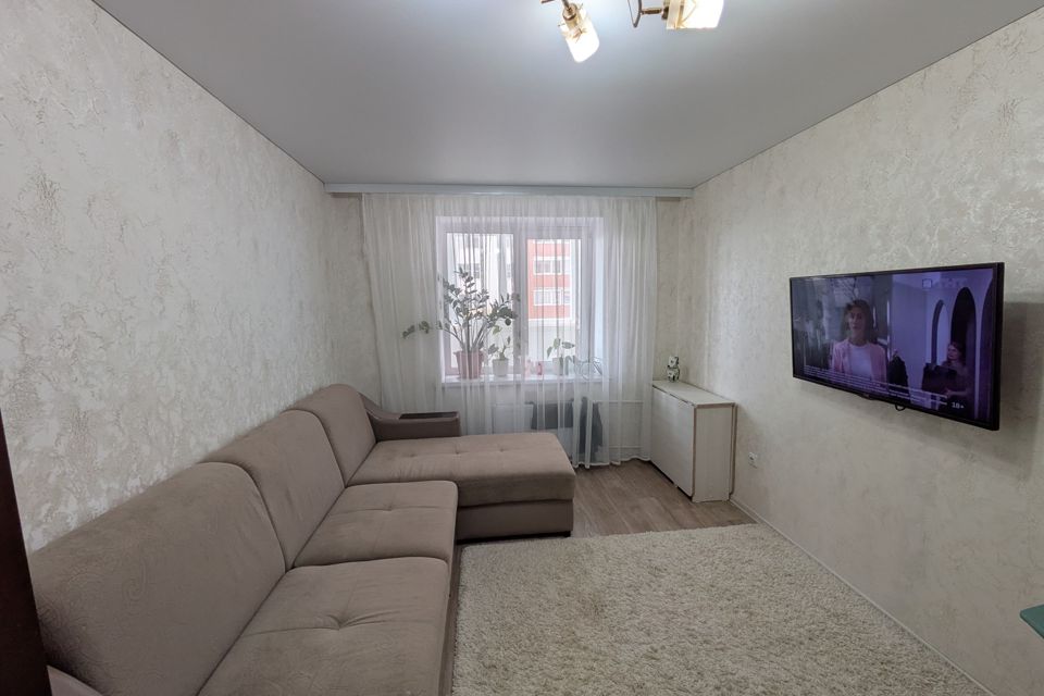 Продаётся 1-комнатная квартира, 37.7 м²