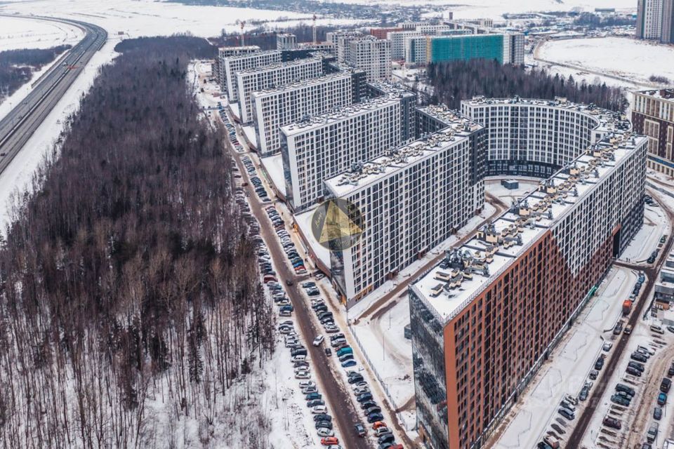 Продаётся 2-комнатная квартира, 63.1 м²