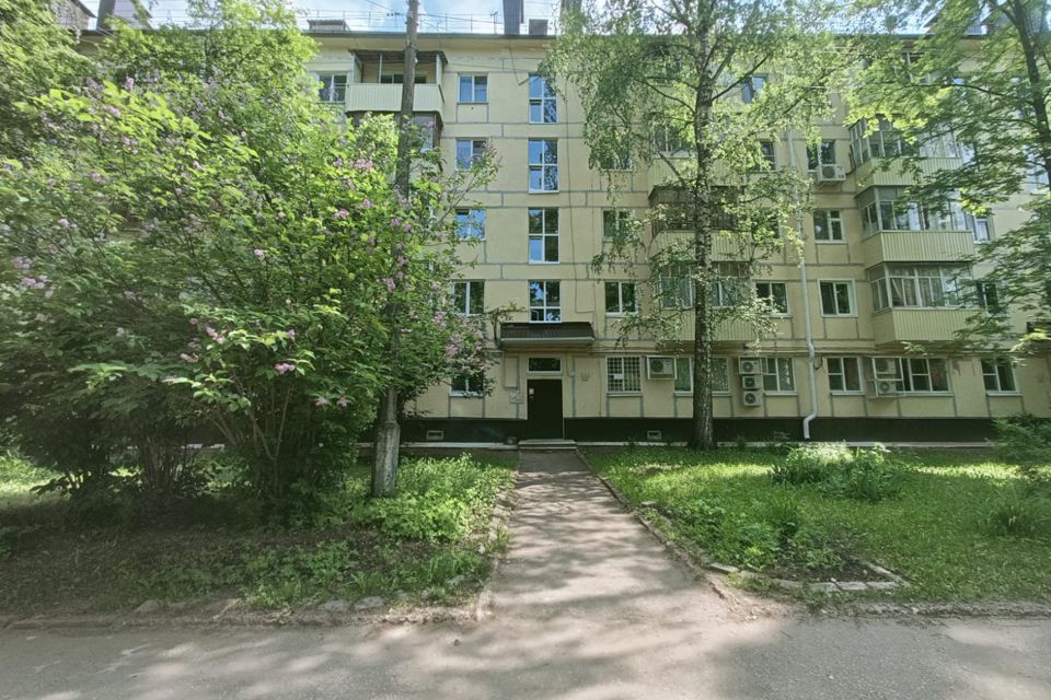 Продаётся 3-комнатная квартира, 55.6 м²