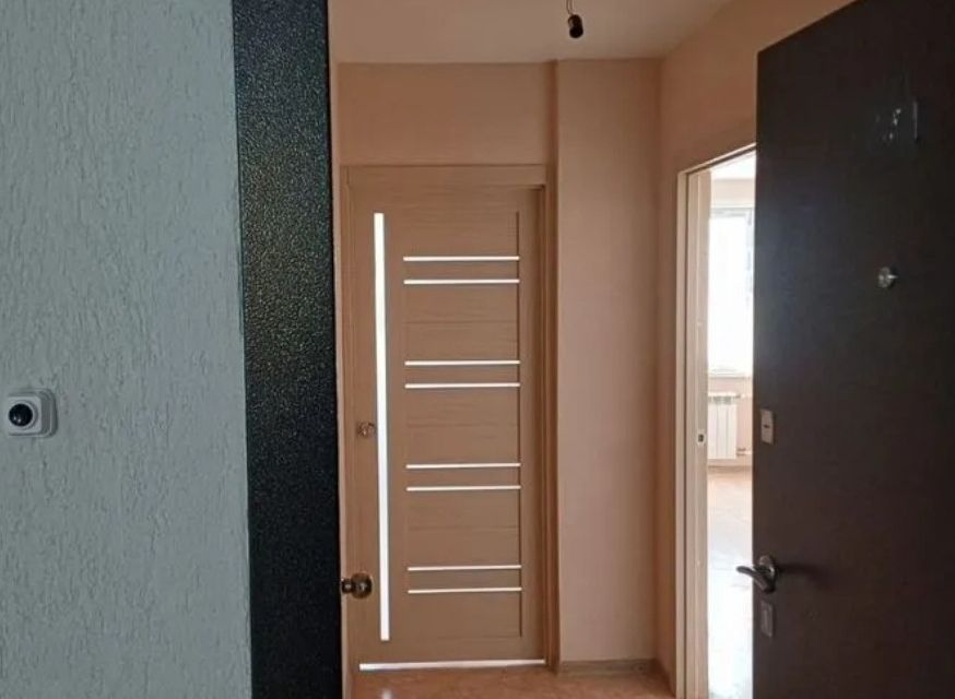 Продаётся 1-комнатная квартира, 35.6 м²
