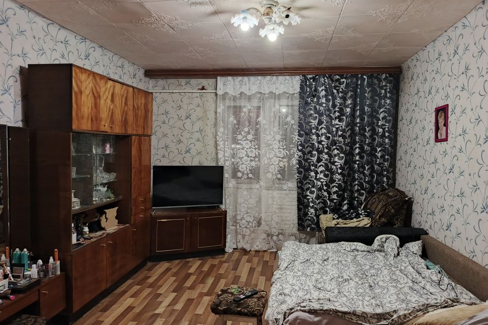 Продаётся 3-комнатная квартира, 53.9 м²