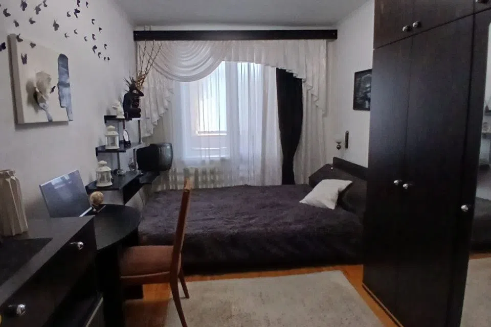 Продаётся 4-комнатная квартира, 79 м²