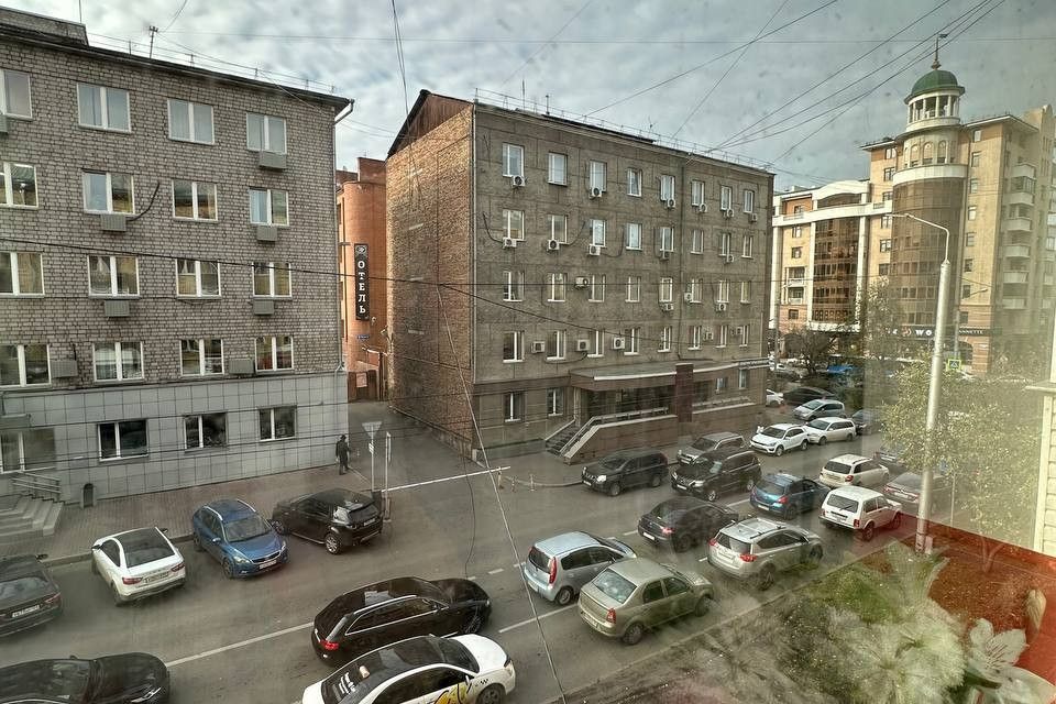 Продаётся 1-комнатная квартира, 32 м²