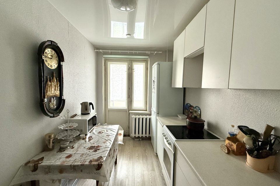 Продаётся 3-комнатная квартира, 63.6 м²