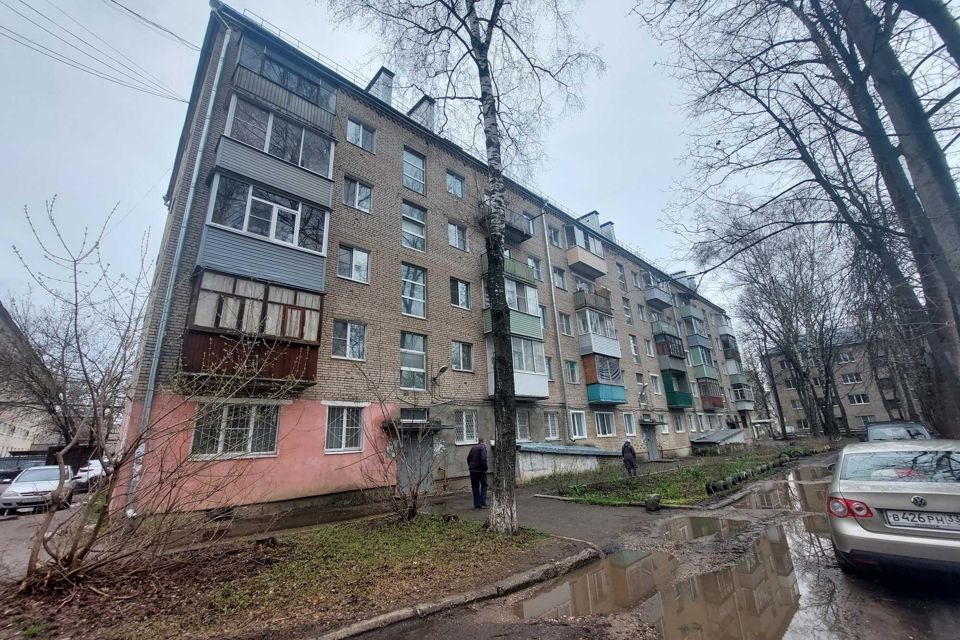 Продаётся 3-комнатная квартира, 56 м²