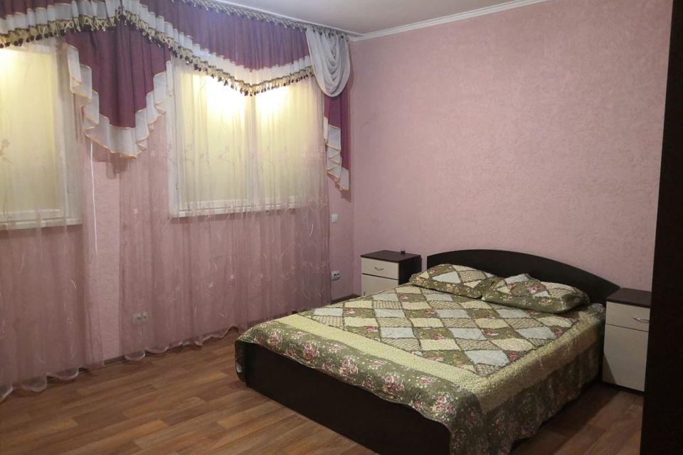 Продаётся 1-комнатная квартира, 53 м²