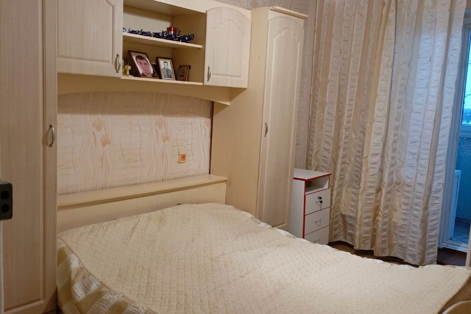 Продаётся 4-комнатная квартира, 80.4 м²