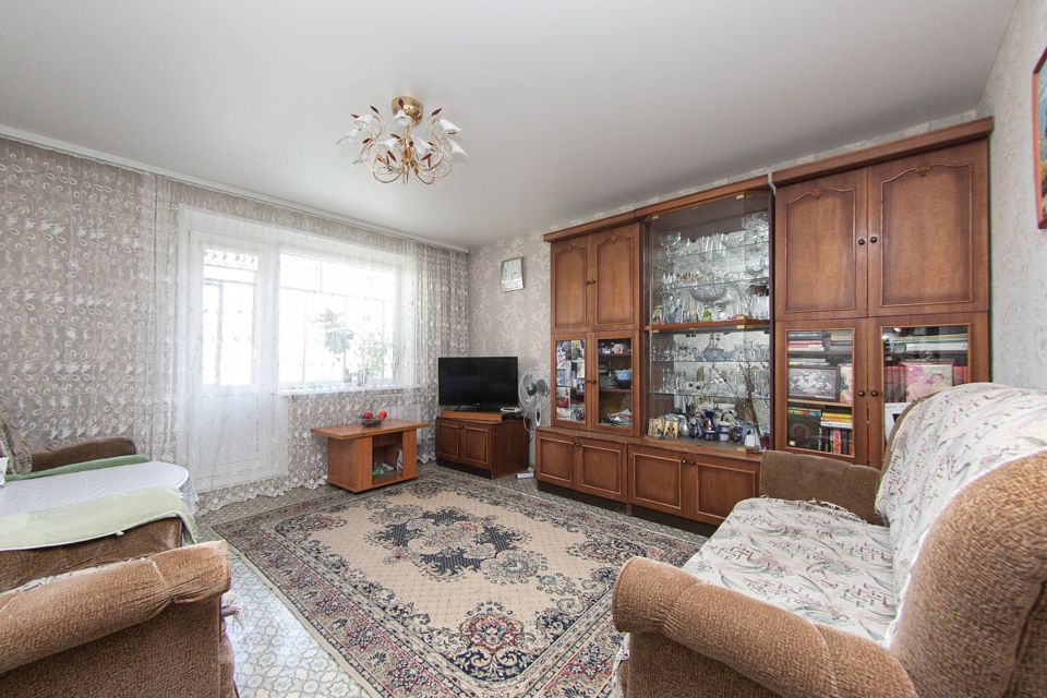 Продаётся 3-комнатная квартира, 65.9 м²