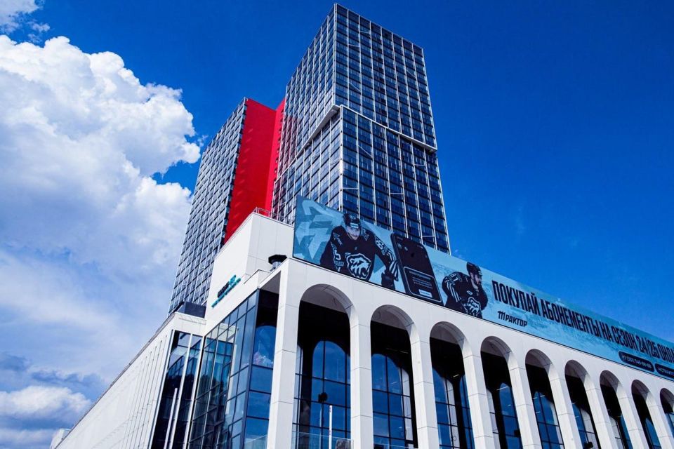 Продаётся 4-комнатная квартира, 173 м²