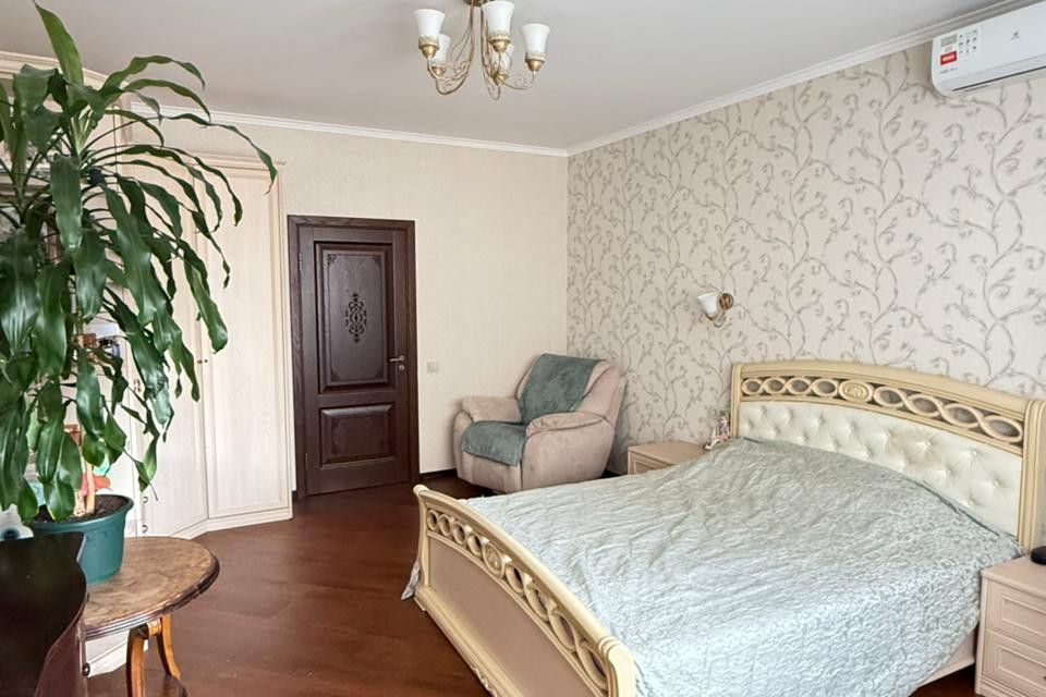 Продаётся 2-комнатная квартира, 68.5 м²