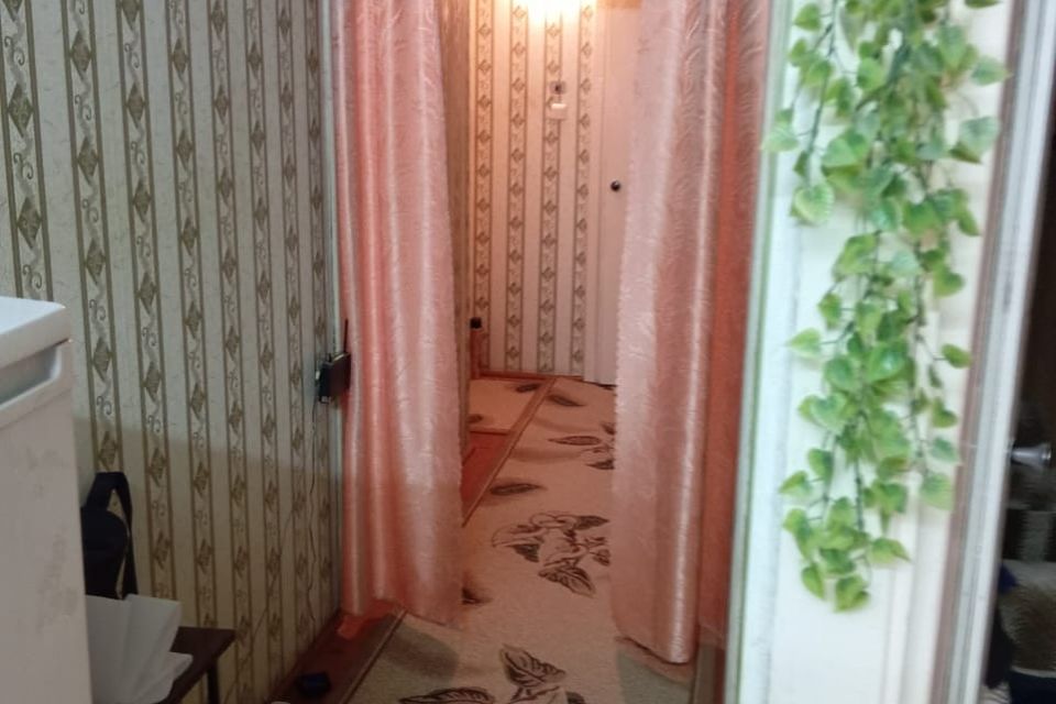 Продаётся 3-комнатная квартира, 70.4 м²