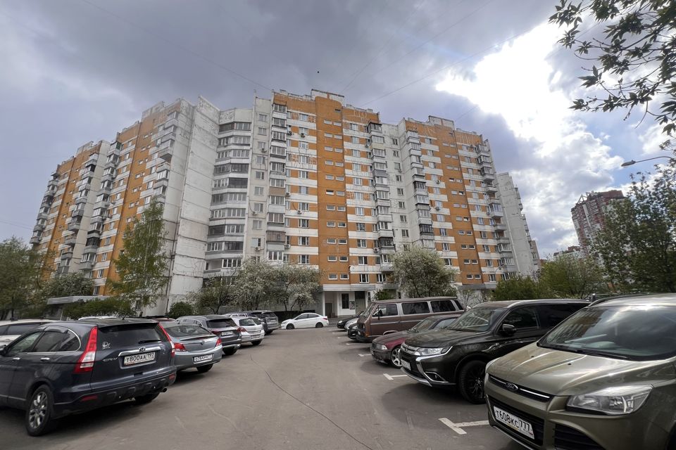 Продаётся 3-комнатная квартира, 74.7 м²
