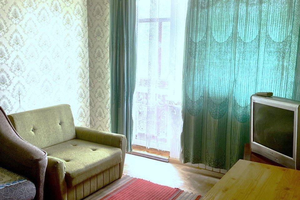 Продаётся 1-комнатная квартира, 32 м²