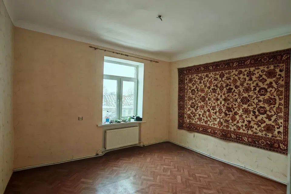 Продаётся 3-комнатная квартира, 70.8 м²