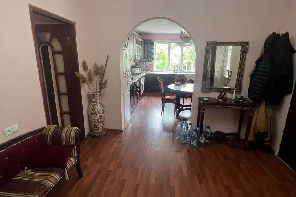 Продаётся 2-этажный дом, 150 м²