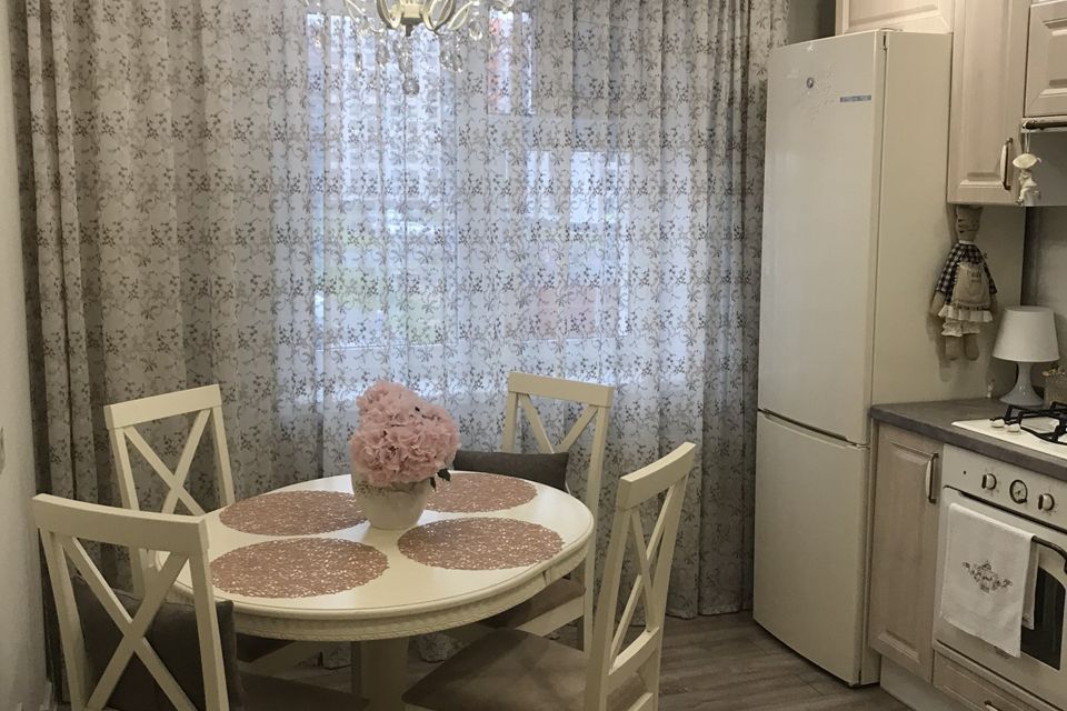 Сдаётся 3-комнатная квартира, 61.6 м²