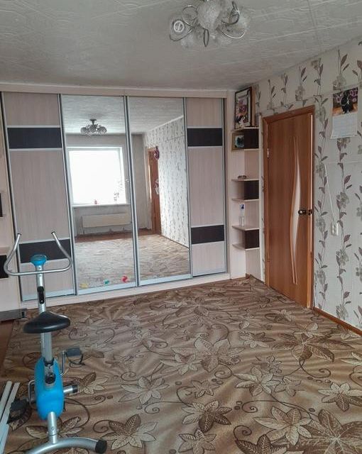 Продаётся 4-комнатная квартира, 59.1 м²