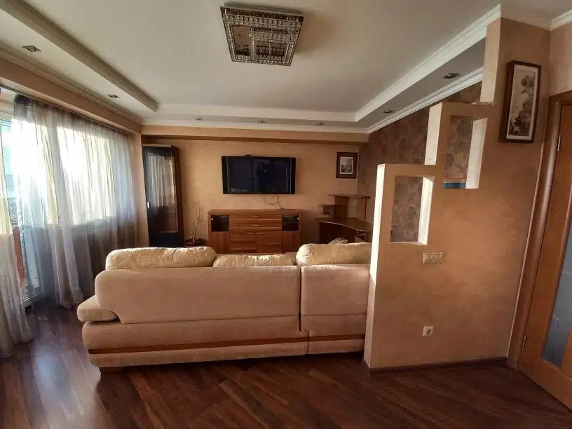 Продаётся 3-комнатная квартира, 72.5 м²