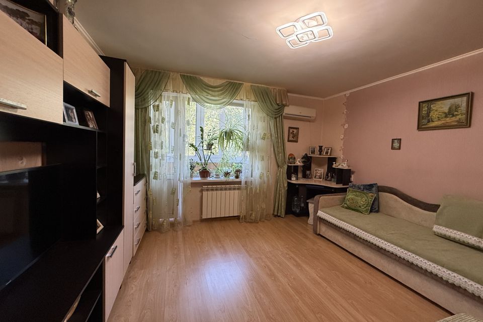 Продаётся 2-комнатная квартира, 43.3 м²