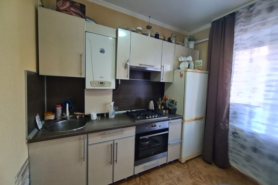 Продаётся 2-комнатная квартира, 63.6 м²