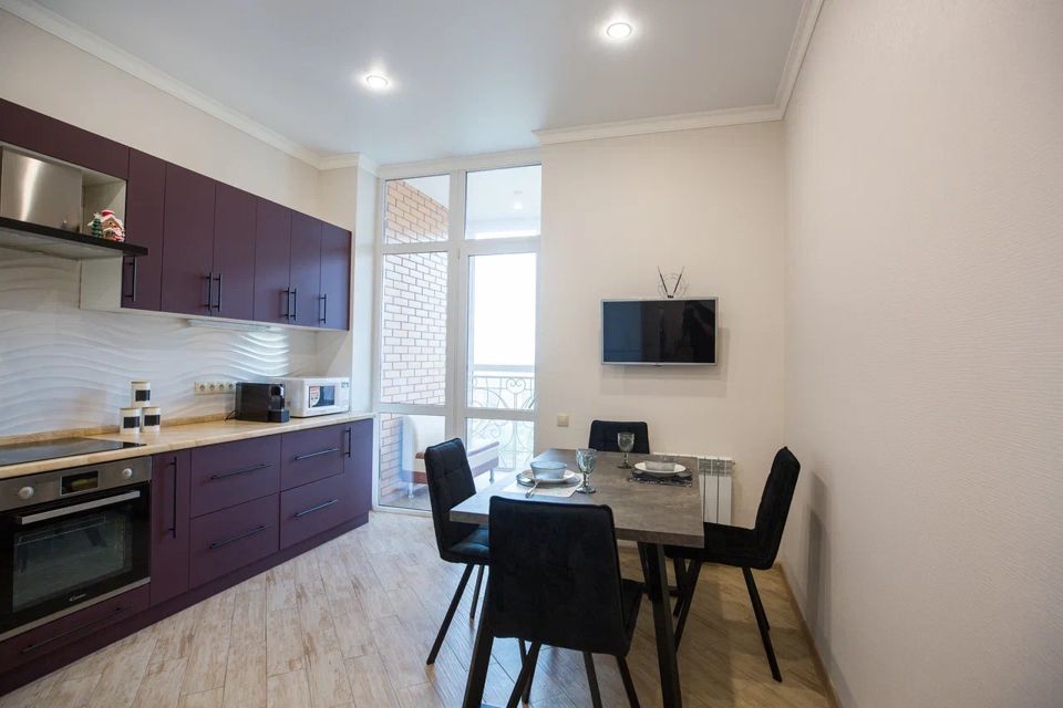 Сдаётся 1-комнатная квартира, 60 м²