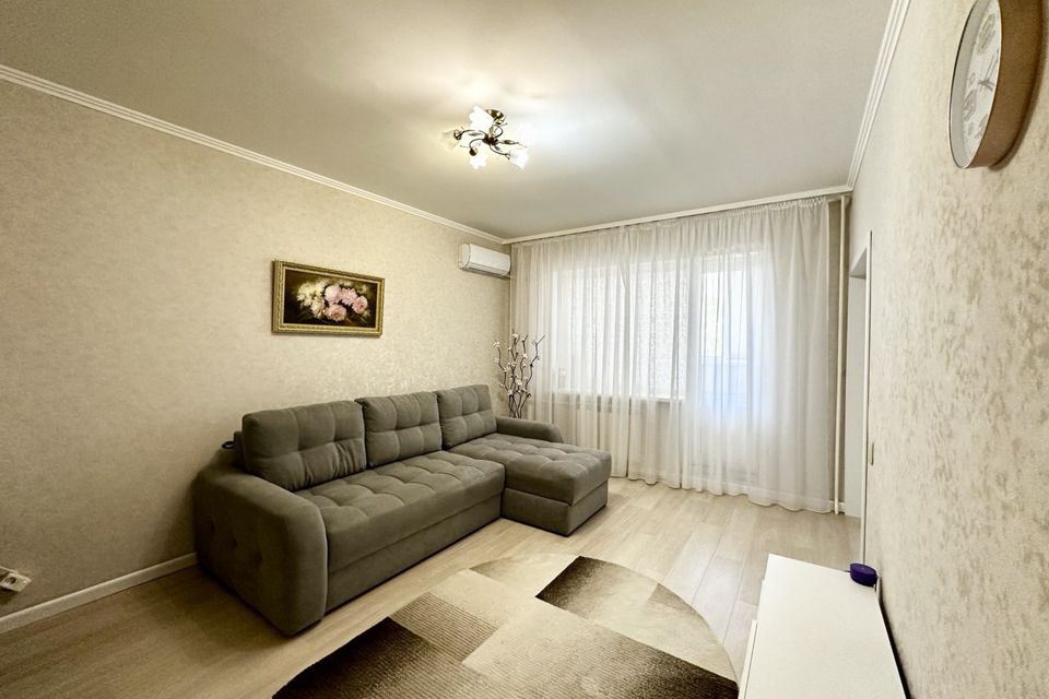Продаётся 2-комнатная квартира, 65.5 м²