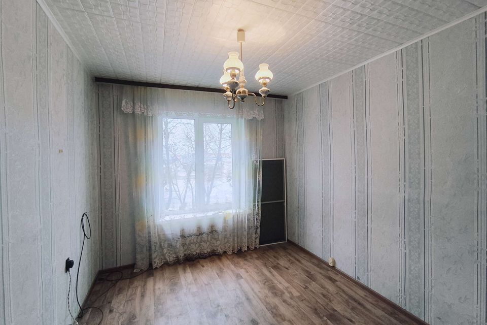 Продаётся 3-комнатная квартира, 57.4 м²