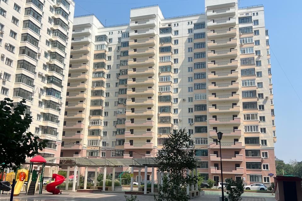 Продаётся 2-комнатная квартира, 103 м²