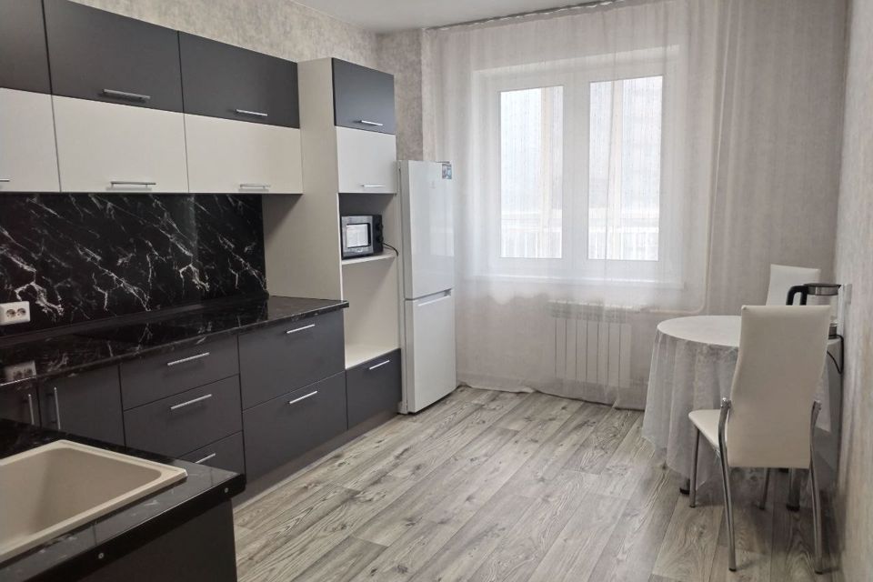 Сдаётся 1-комнатная квартира, 38 м²