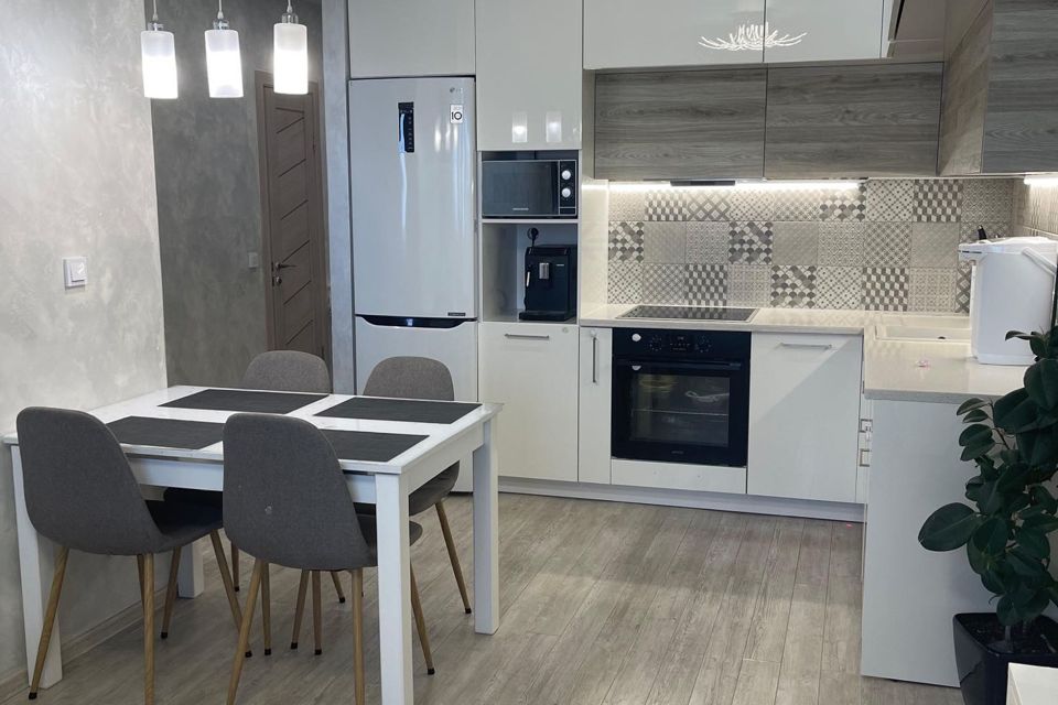 Продаётся 2-комнатная квартира, 53.2 м²