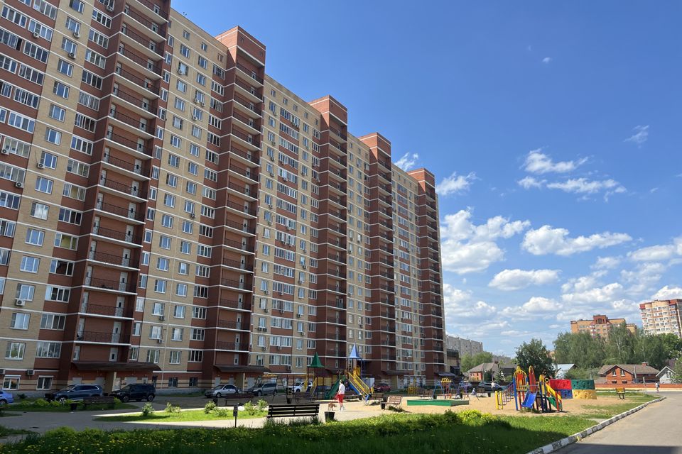 Продаётся 2-комнатная квартира, 60.1 м²
