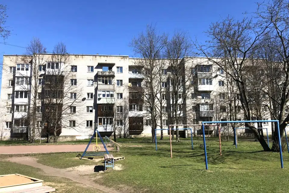 Продаётся 3-комнатная квартира, 59.5 м²