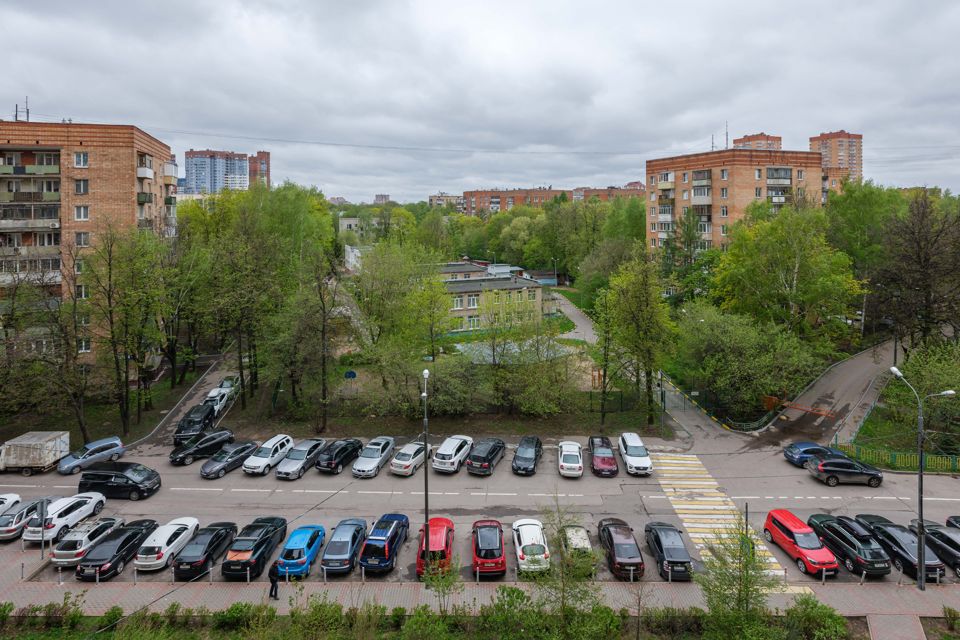 Продаётся 1-комнатная квартира, 49 м²