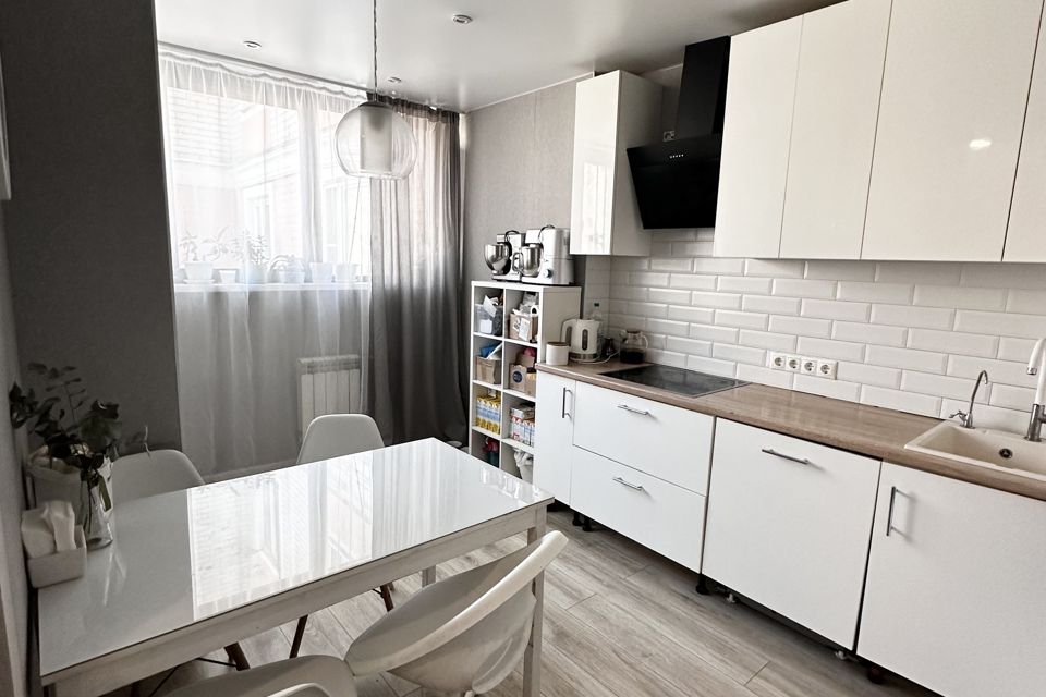 Продаётся 2-комнатная квартира, 55 м²