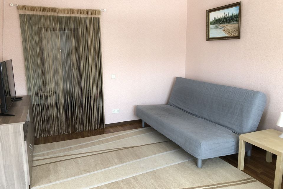 Сдаётся 1-комнатная квартира, 45 м²