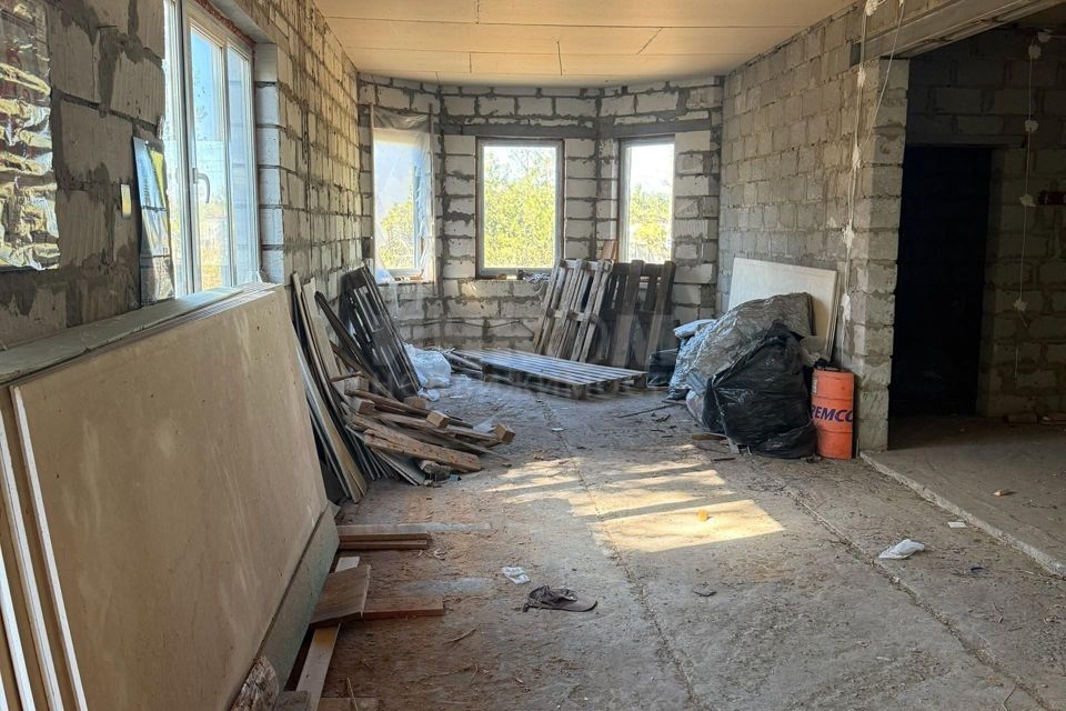 Продаётся 2-этажный дом, 170 м²