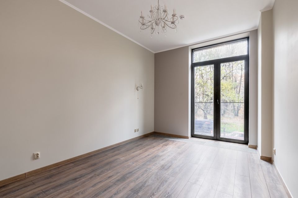 Продаётся 2-комнатная квартира, 66.4 м²