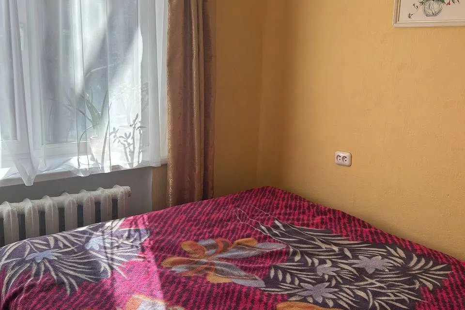 Продаётся 4-комнатная квартира, 87 м²