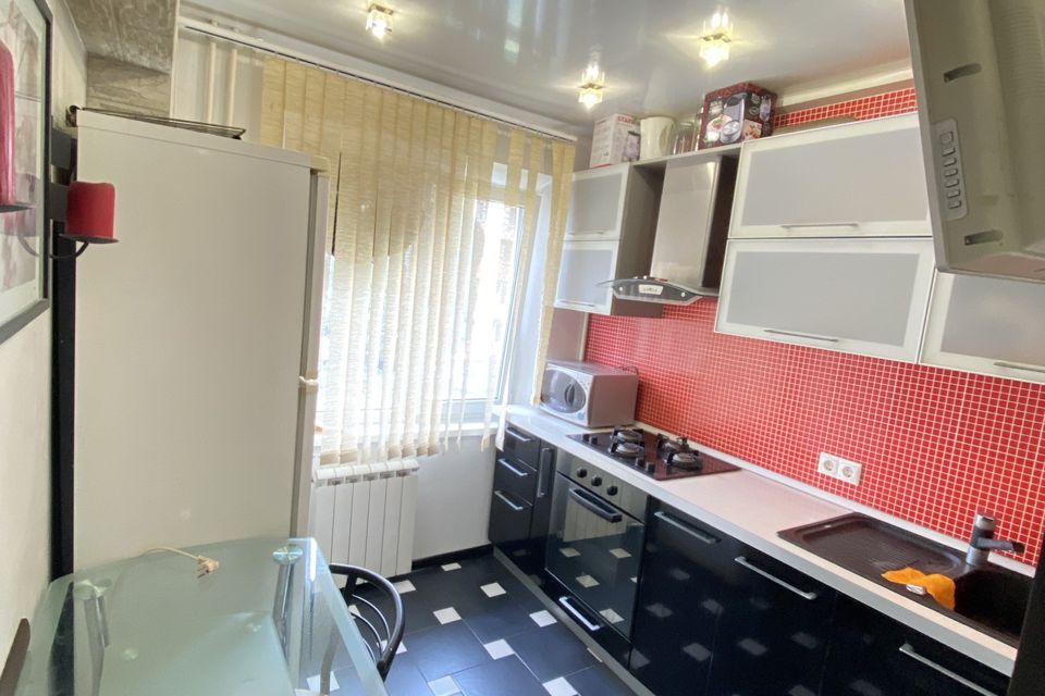Продаётся 1-комнатная квартира, 32 м²