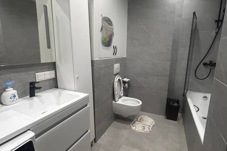 Продаётся 1-комнатная квартира, 40.4 м²