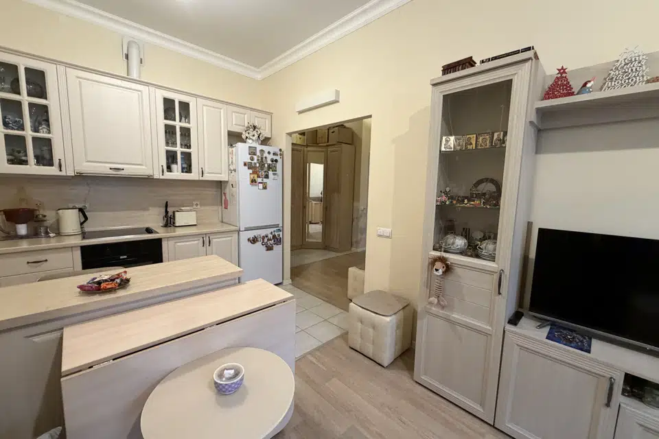 Продаётся 2-комнатная квартира, 60 м²