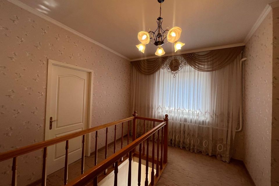 Продаётся 2-этажный дом, 329 м²