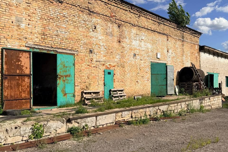 Продаётся склад, 1300 м²