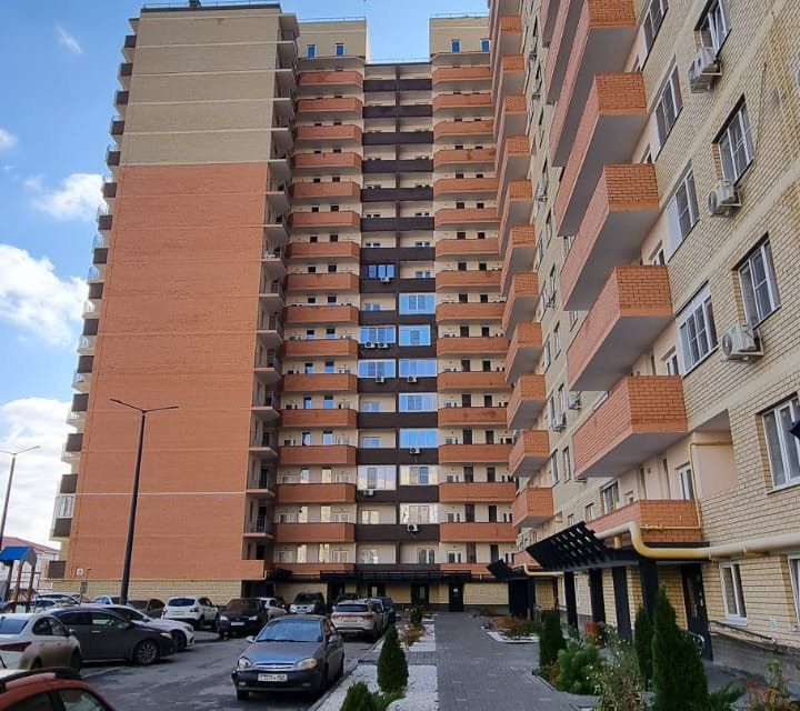 Продаётся 3-комнатная квартира, 74.7 м²